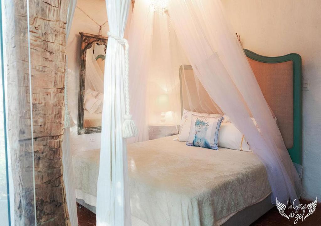 Hotel Casa Del Angel Villavieja